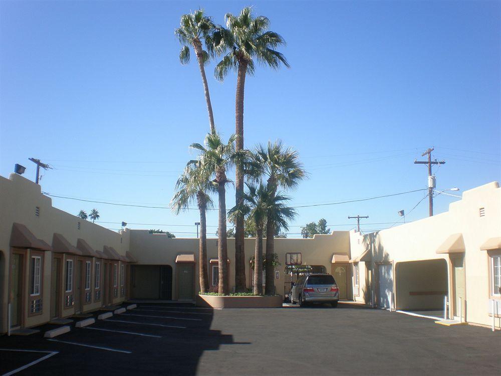 Redwood Motel Chandler Luaran gambar